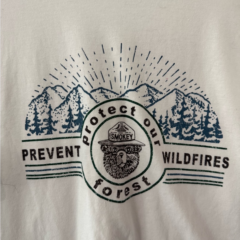 Smokey the Bear White Graphic Tee in Men’s Size L - Picture 2 of 5
